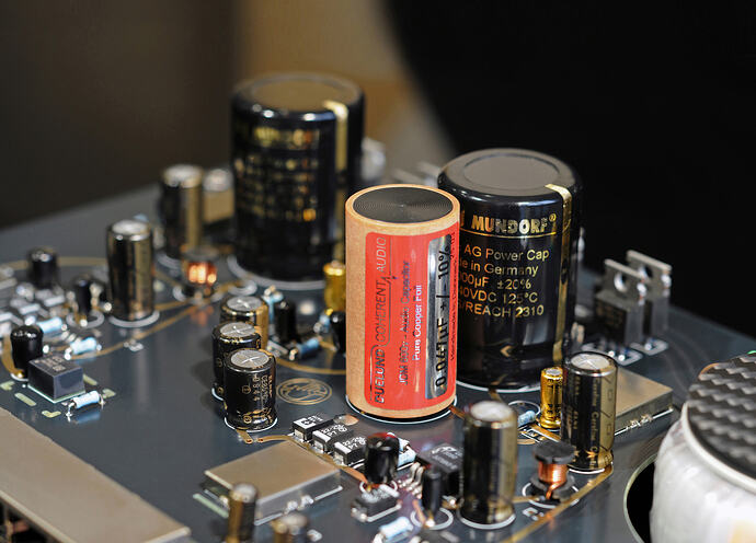 Arch Audio SWITCH-1 main pcb inside 01