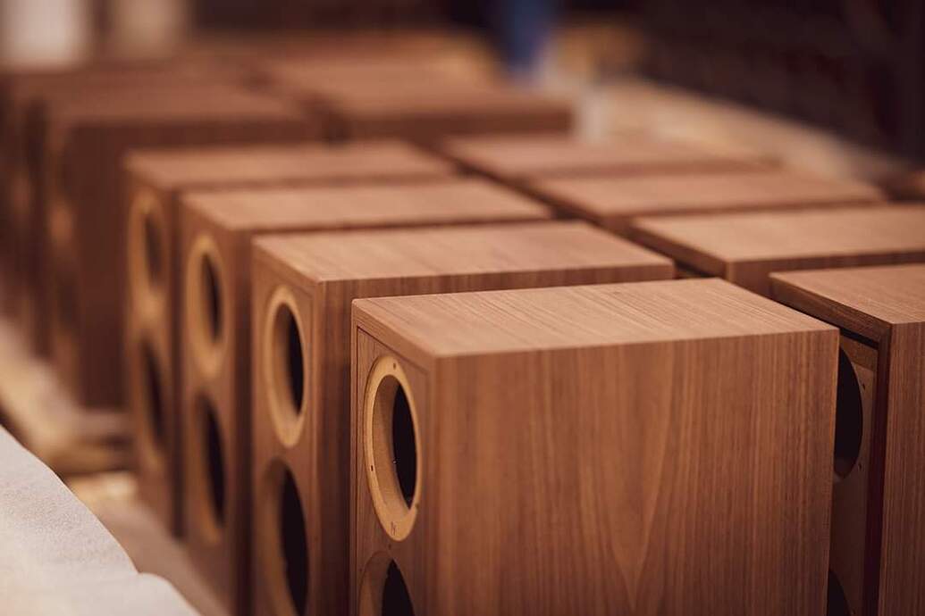 Speakers company. Испытания древесины. Wood products. Гарбель материал. Wooden products.