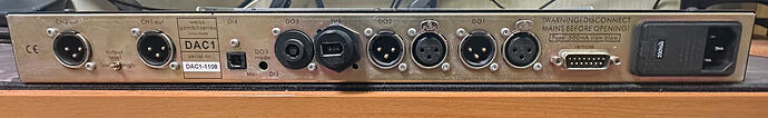 back dac1