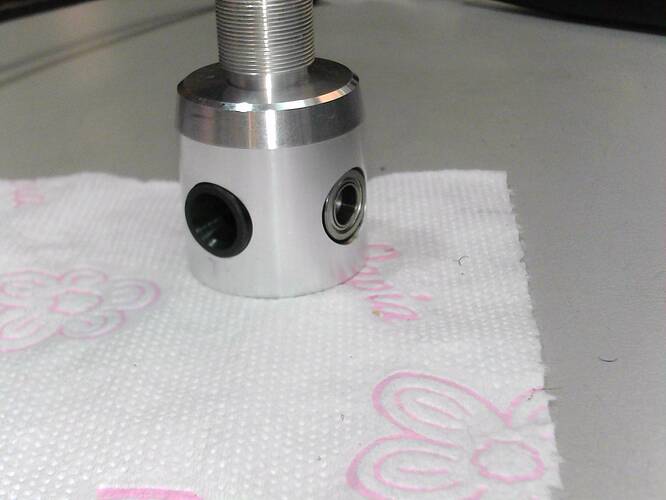 проходная втулка