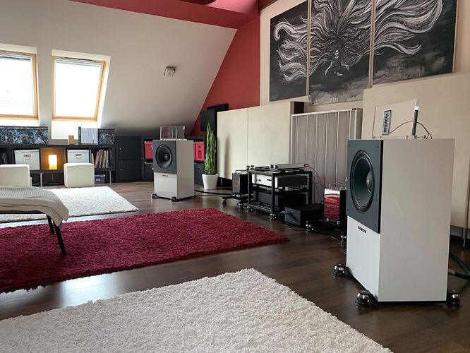 715a72f8380dd0cb09ae013a92e7481e