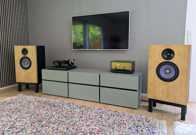 je.acoustics1781246852391770498695195317941819404982