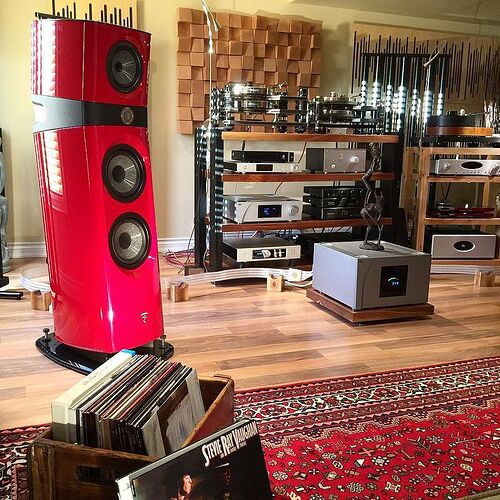5e7a9e57882658abdb564432822da2d1--focal-speakers-loudspeaker