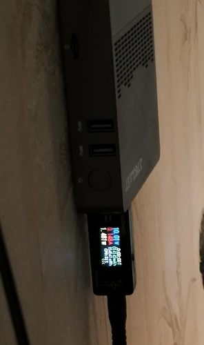 1000040525