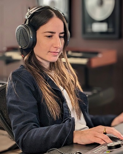 audeze_official_1788892509_3981841370499880800_449576536