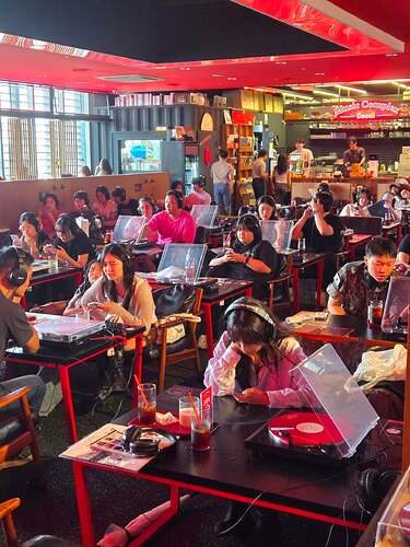 music.complex.seoul_1757171570_3715746903419253990_51914973388