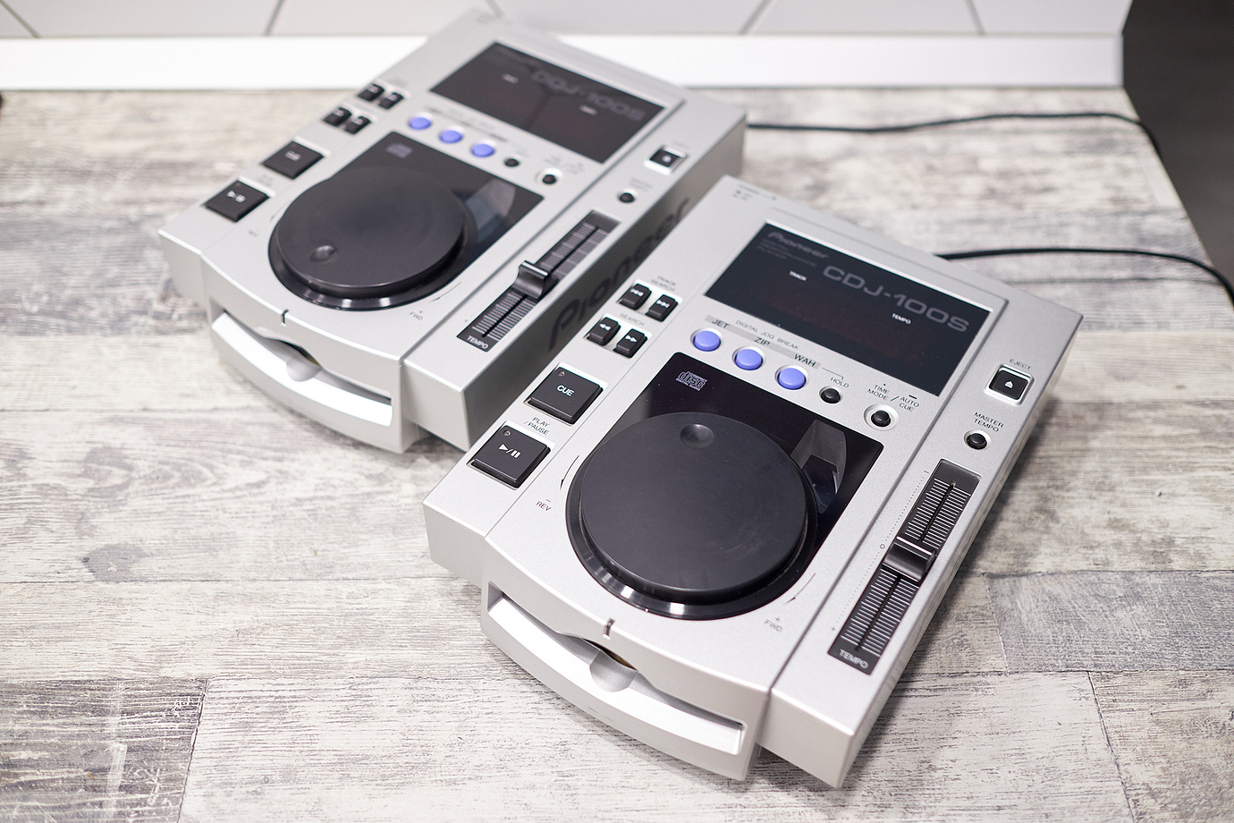 ПРОДАНО] [Продам] Pioneer CDJ-100S - Цифровые источники - DA Stereo