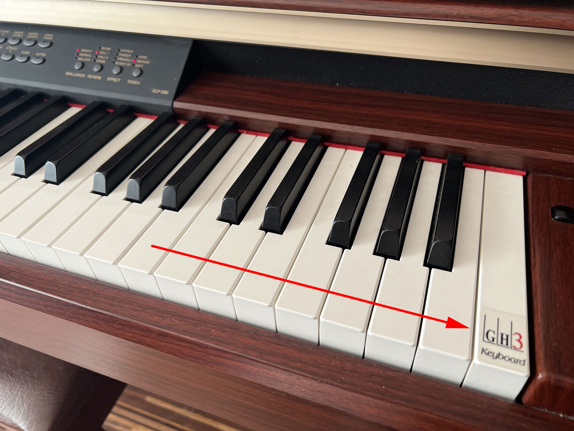 ПРОДАНО] Цифровое пианино Yamaha Clavinova CLP-230M - Лампы, стойки,  питание и прочее - DA Stereo